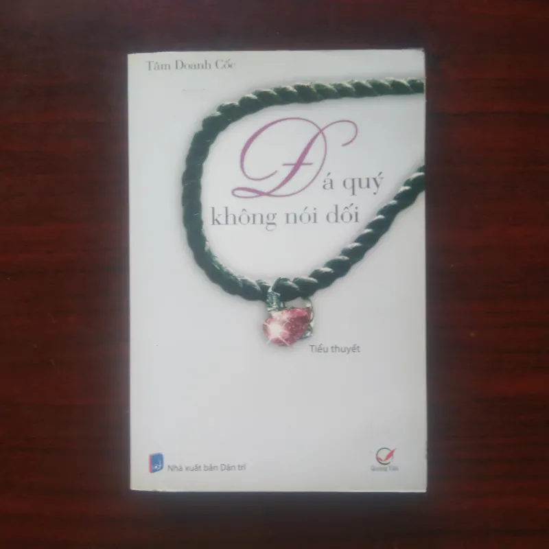 [Tiểu Thuyết Ngôn Tình] Đá Quý Không Nói Dối (Tâm Doanh Cốc) 1022251