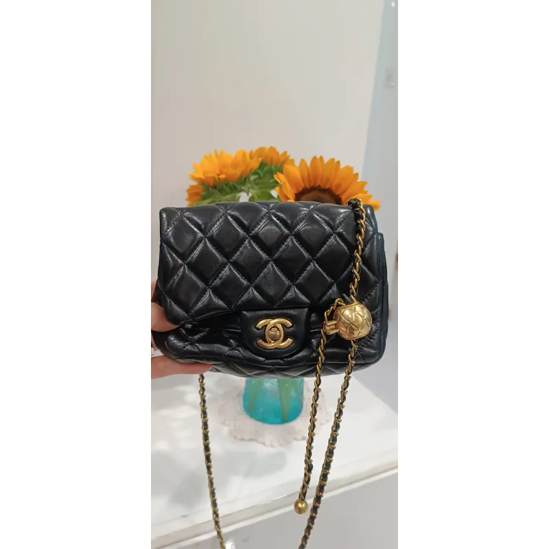 Túi Chanel chuông 1042804