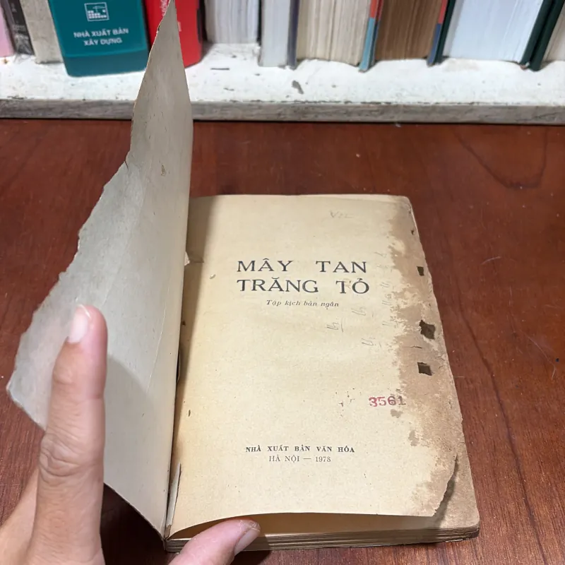 [Vui Lòng Cân Nhắc Trước Khi Lựa Chọn] - Sách Xưa: Mây Tan Trăng Tỏ (Kịch Bản Ngắn) - 1978 751256