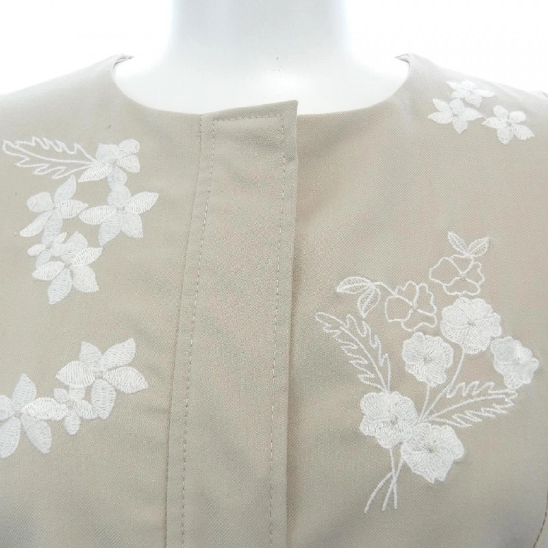 【Mã giảm giá】Áo khoác Chesty 642445