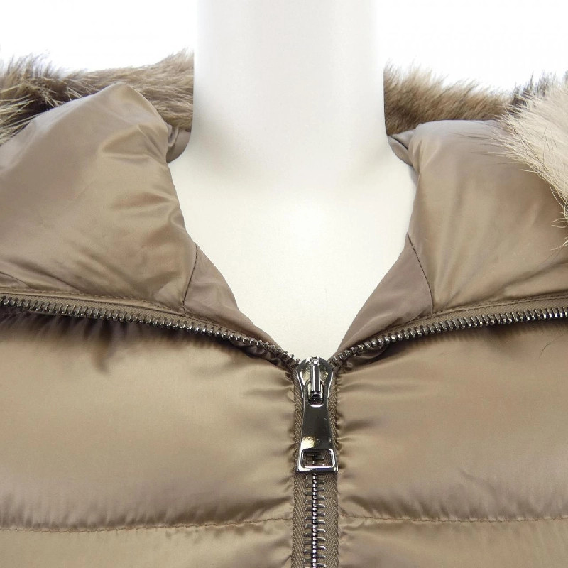 Áo khoác lông vũ MONCLER CUPIDONE 633765