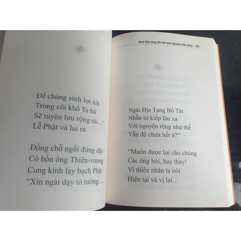 Sách Kinh Địa Tạng Bồ Tát Bổn Nguyên Thi Hóa Trọn Bộ 680672