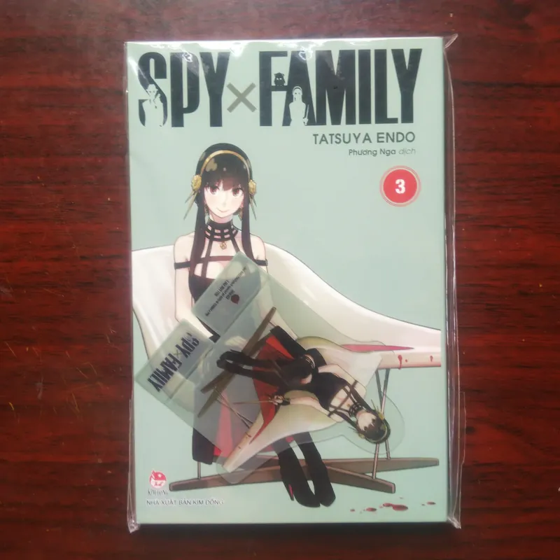 Spy X Family (Tatsuya Endo) Tập 1-8 Bản In Đầu Tặng Kèm Standee PVC 1030838