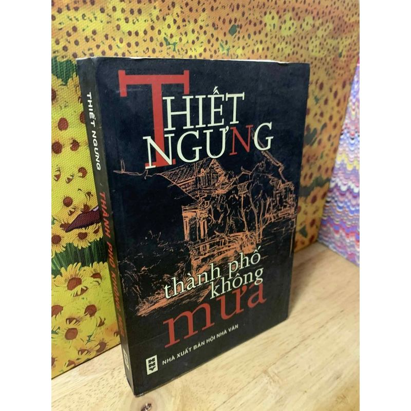 Thành Phố Không Mưa - Thiết Ngưng 538443