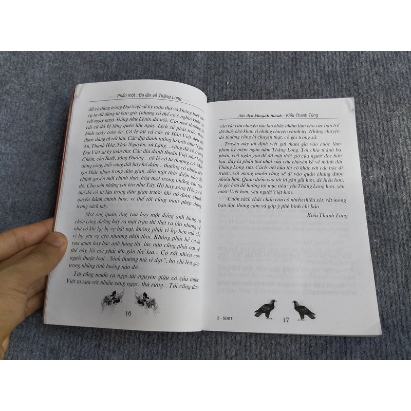 SẮC ĐẸP KHUYNH THÀNH (TRẦN THỊ) PHẦN I: BA LẦN VỀ THĂNG LONG - KIỀU THANH TÙNG 548176