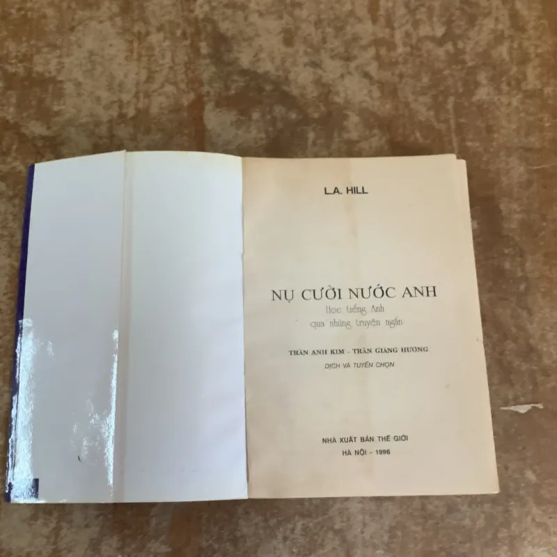 COMBO NỤ CƯỜI NƯỚC ANH & TRUYỆN CỔ TÍCH NƯỚC ANH SONG NGỮ 763542