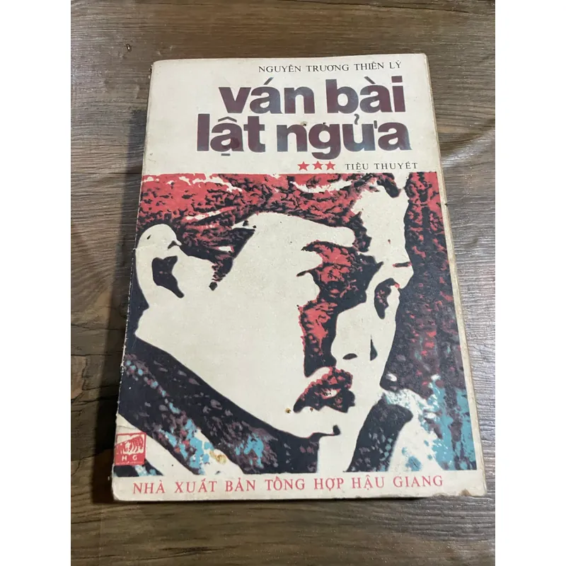 VÁN BÀI LẬT NGỬA 3; 1987 568679