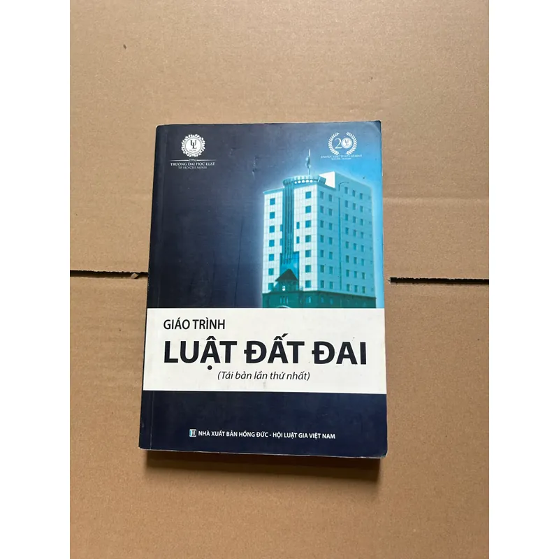 Luật đất đai 621696