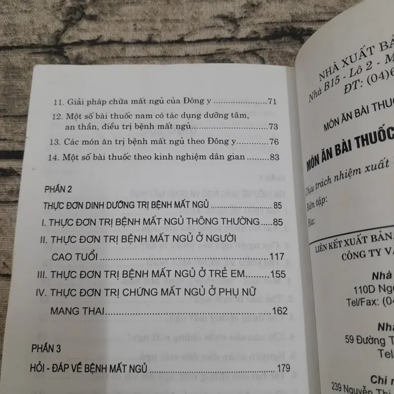 Sách Món ăn bài thuốc- Chữa bệnh Mất ngủ. Minh Việt biên soạn 704353