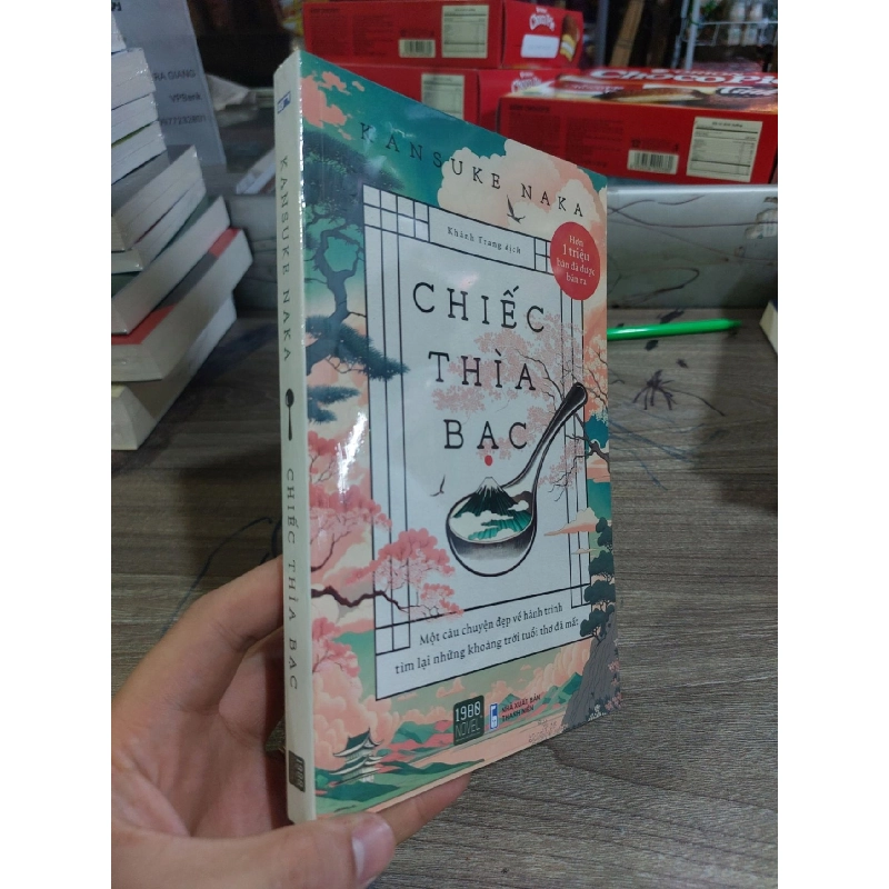 Chiếc thìa bạc mới 100% HCM0504 Rebooks.vn 941109