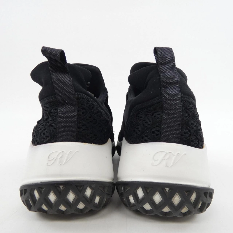 Giày sneaker Vivienne - Hàng hiệu Authentic 830285