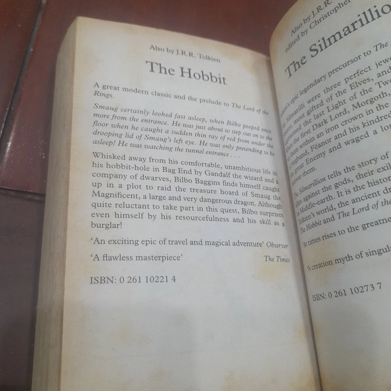 J.R.R. Tolkien - THE RETURN OF THE KING 519409