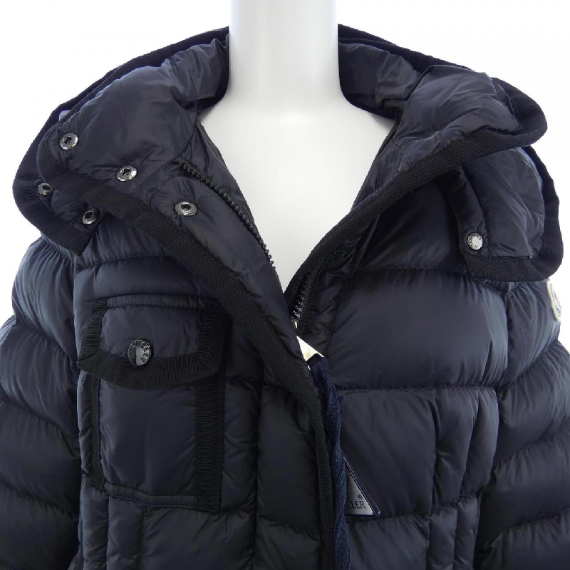 Áo khoác lông vũ MONCLER 644056