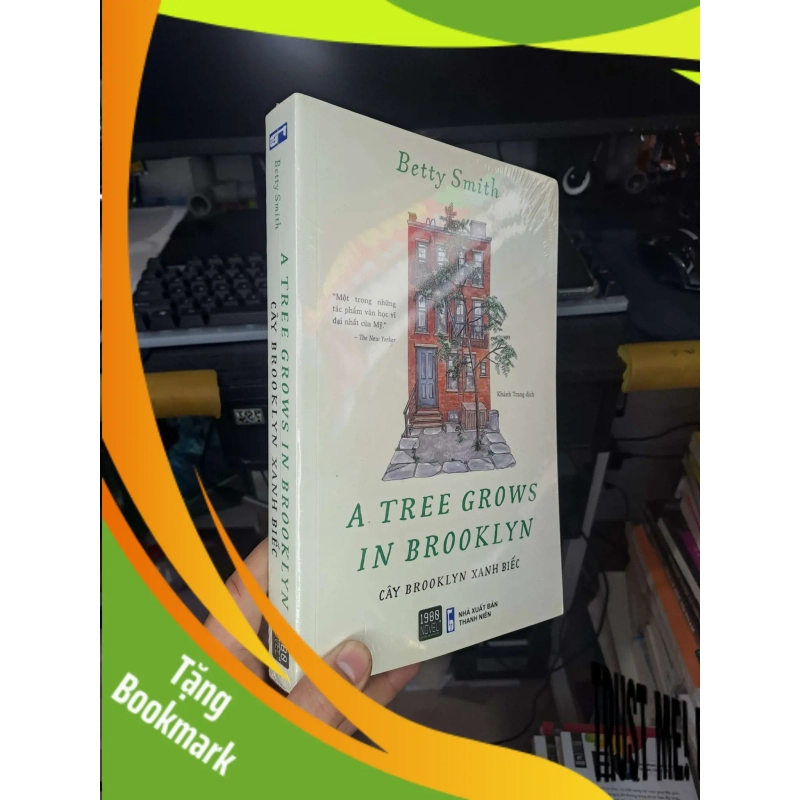 (TẶNG BOOKMARK) Cây brooklyn xanh biếc - Betty Smith Văn học nước ngoài RBK2702 940834
