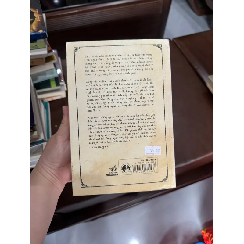 Tarot Nhập Môn – Kim Huggens | Sách Học Tarot Cơ Bản Dễ Hiểu- K4 1029392