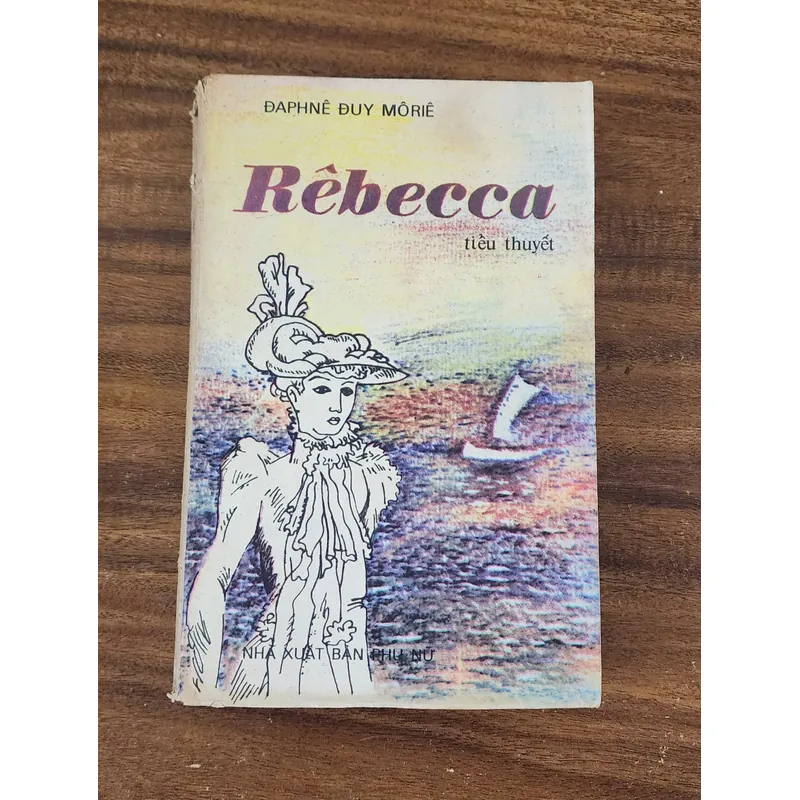 Tiểu thuyết Gothic Anh: REBECCA (Daphne Du Maurier) 732908