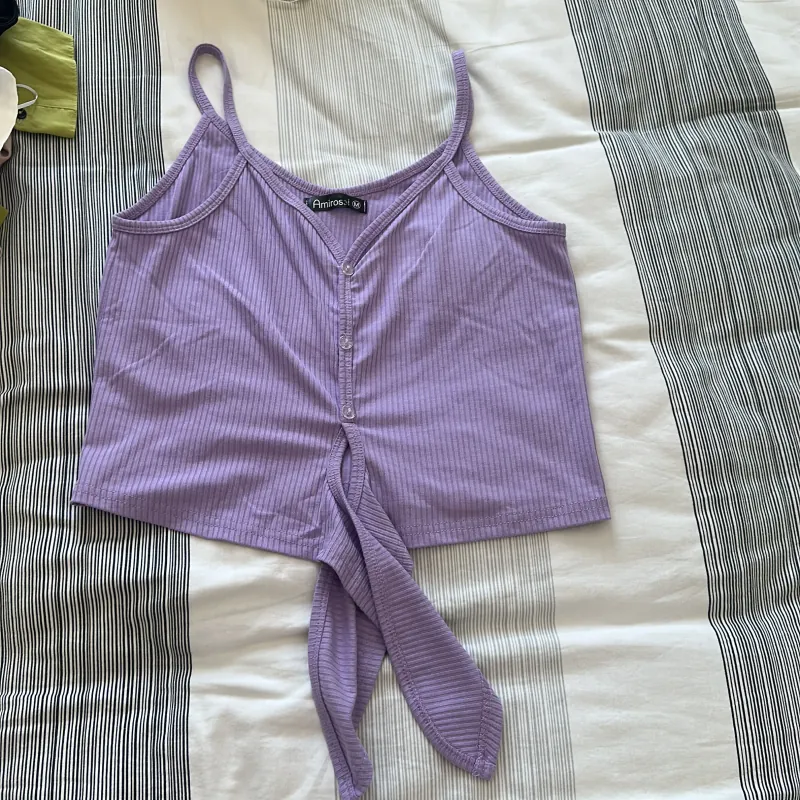 Áo 2 dây tím nhạt model 930968