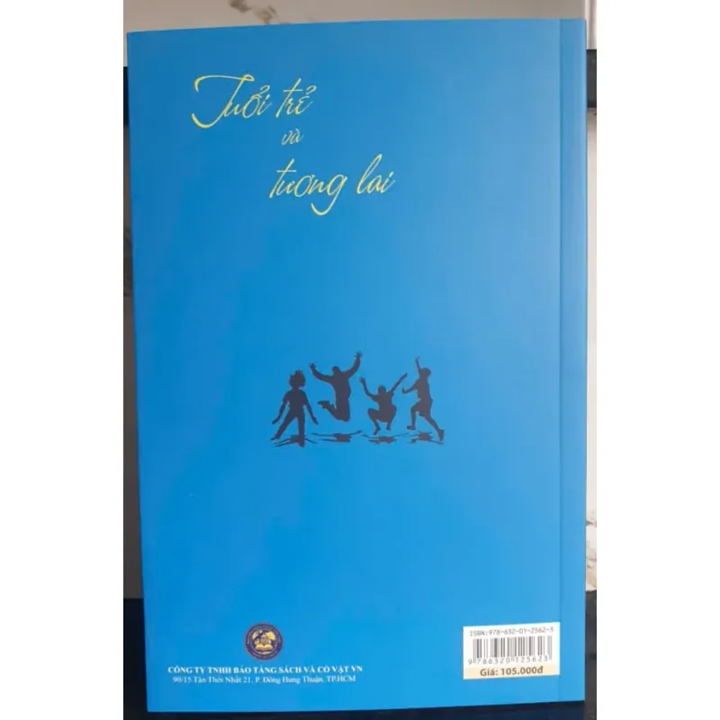 Sách Tuổi Trẻ Và Tương Lai - Jorathe Nắng Tím 1026232