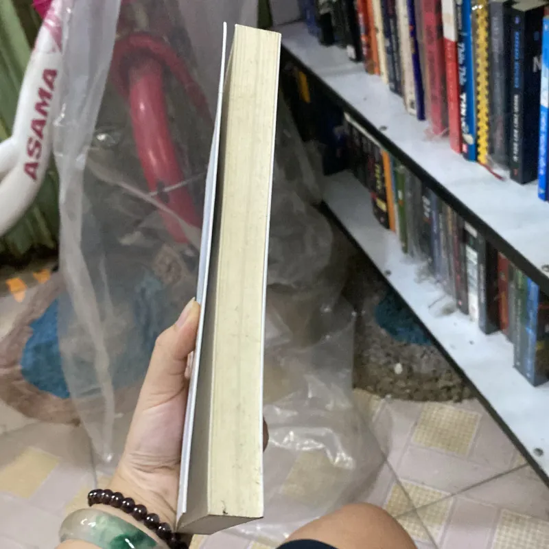 Một mai tan biến giữa đời 790534