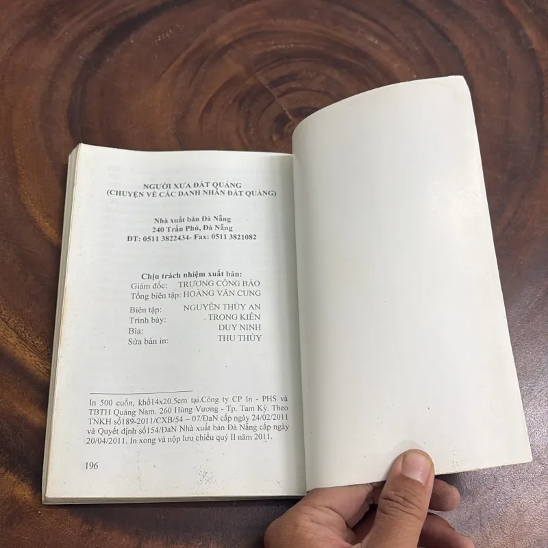 II Người Xưa Đất Quảng, Những Mẫu Chuyện Về Danh Nhân Đất Quảng - Lê Thí - 2011 1022337
