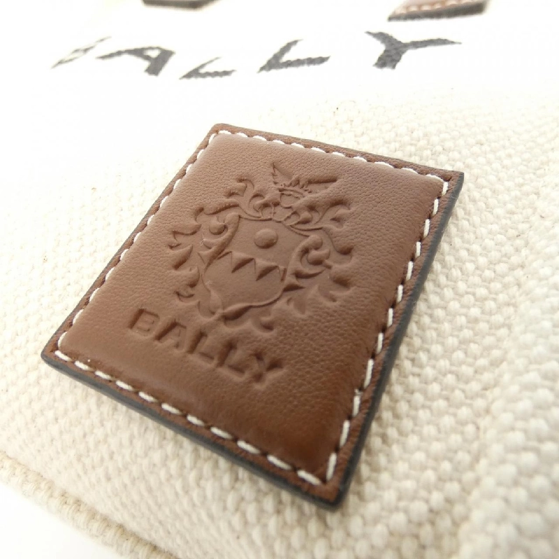 【Sản phẩm mới】Túi AKELEI TOTE XS của Bally 619301