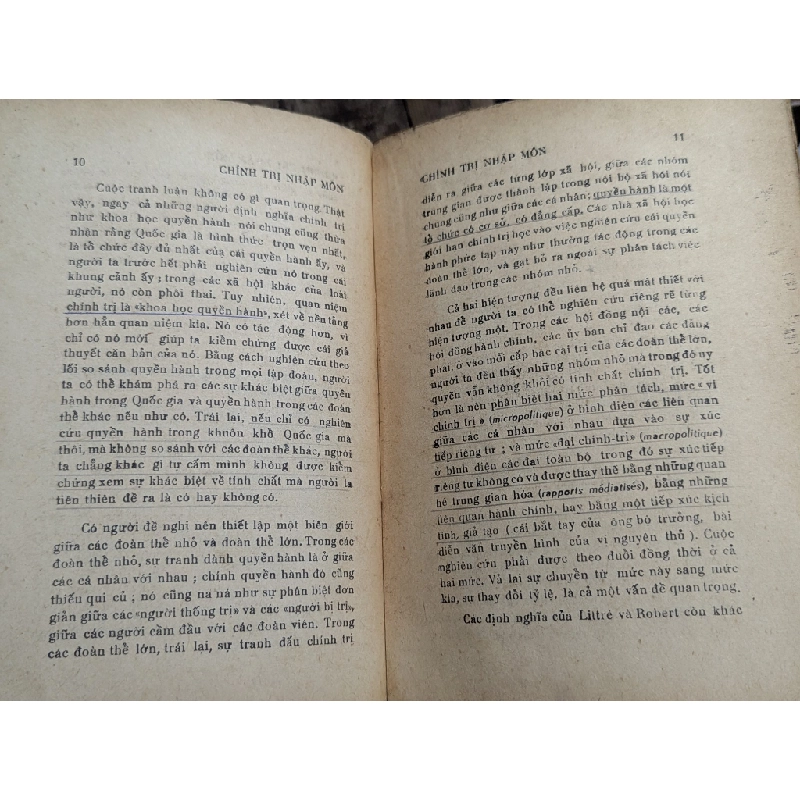Chính trị nhập môn - Maurice Duverger 352766