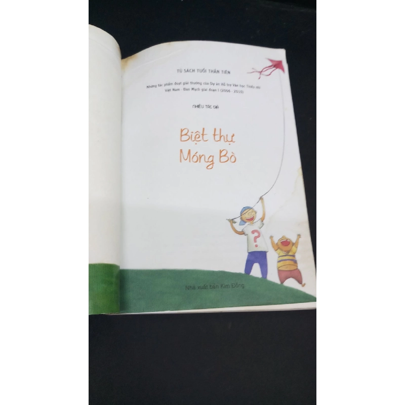 Biệt thự móng bò mới 80% ố 2011 HCM0412 VĂN HỌC 917697