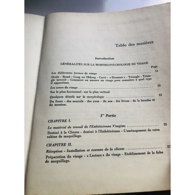 MANUEL TECHNIQUE DE MAQUILLAGE – VILLE / SOIR Elisabeth J. Mary 756249