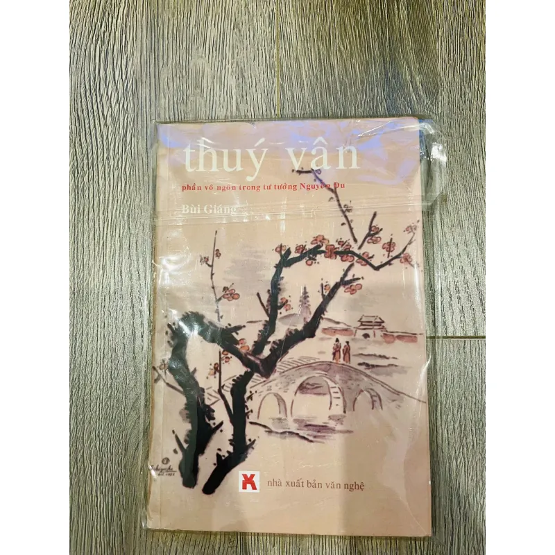 Thúy Vân - Phần vô ngôn trong tư tưởng Nguyễn Du (Bùi Giáng) 1043734