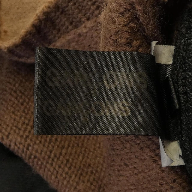 【Mã giảm giá】COMME des GARCONS Áo khoác 644301