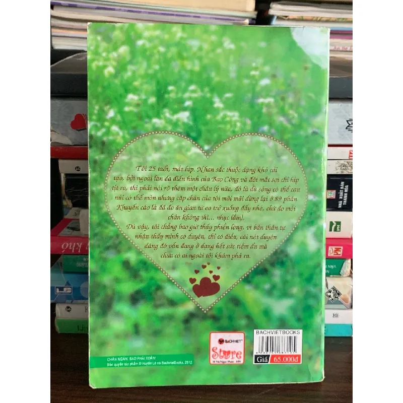 Chân ngắn sao phải xoắn – Huyền Lê 576496