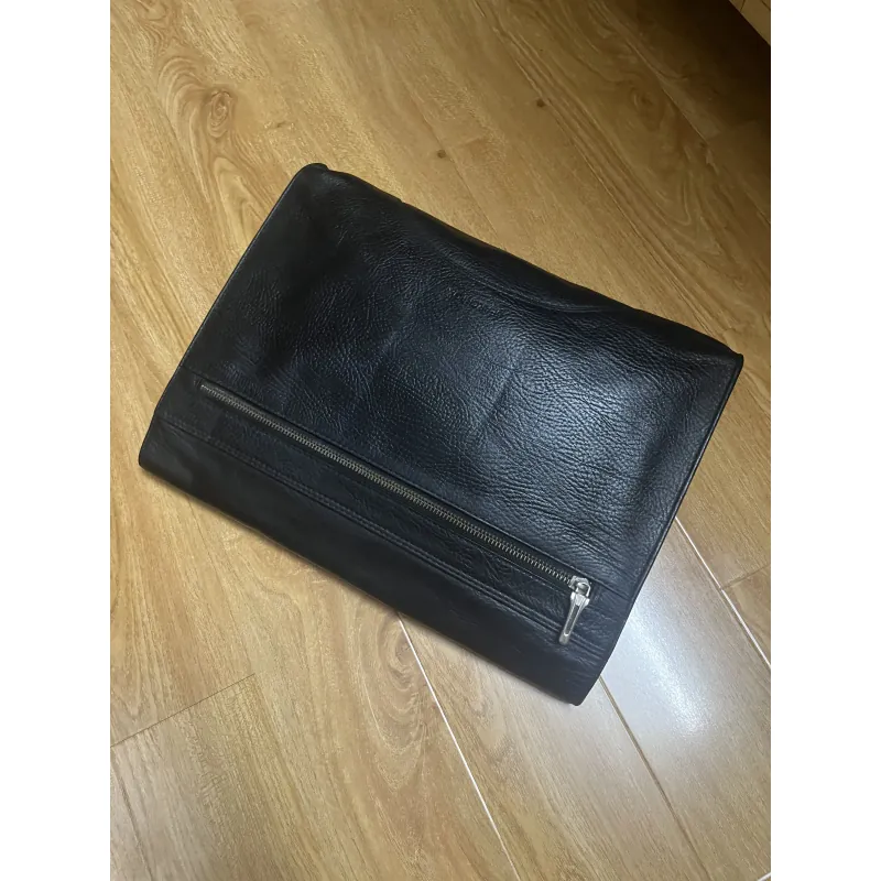 Clutch nam công sở 34*25*5 da thật 2hand 992592