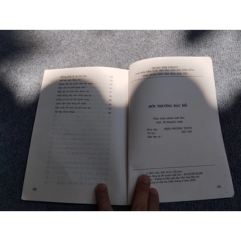 ĐỜI THƯỜNG BÁC HỒ 549074