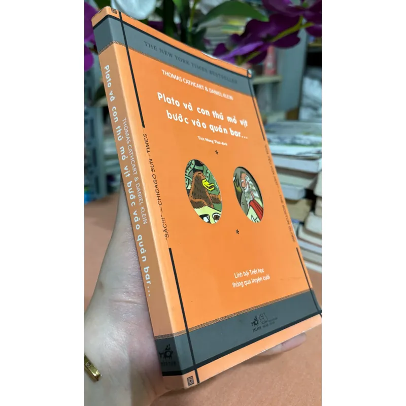 Plato và con thú mỏ vịt bước vào quán bar 🌊 595018