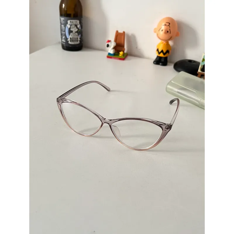 Kính mắt mèo màu xám trong ombre, mới, kính cận 559836
