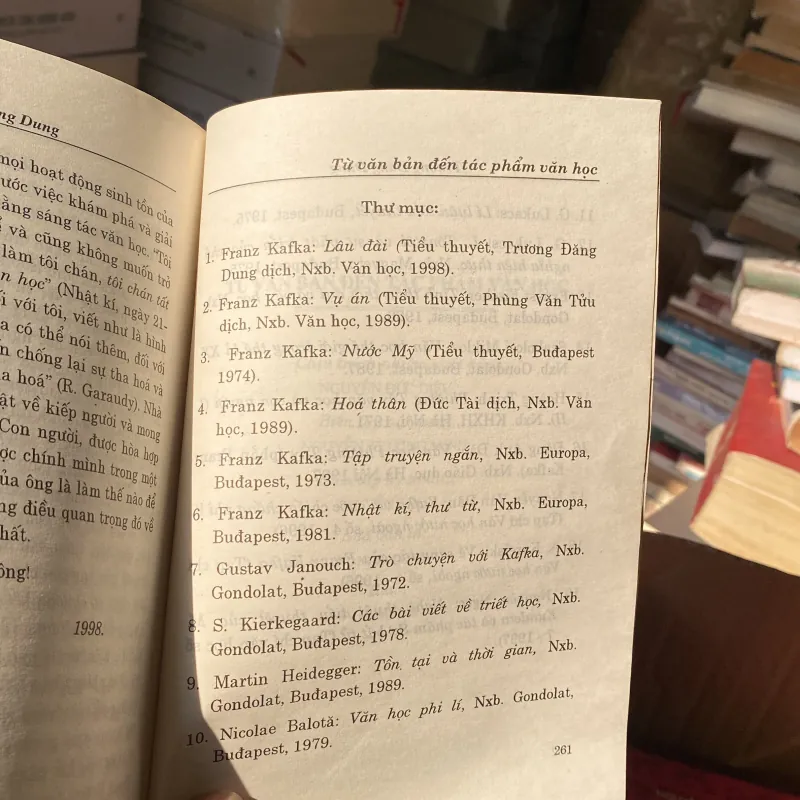 Từ văn bản đến tác phẩm văn học - Trương Đăng Dung 759458