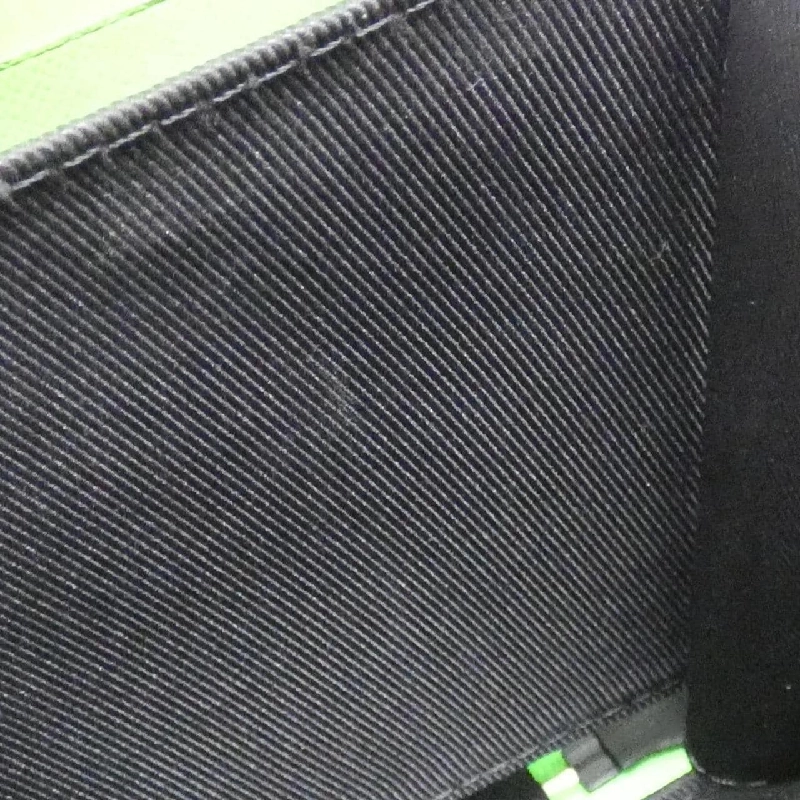 Túi đeo vai Louis Vuitton Monogram (LV Friends) Soft Trunk Phone Box M80144 609618