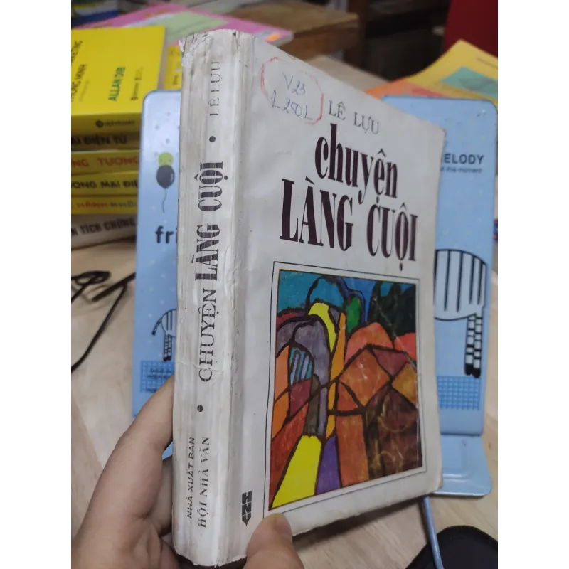 Sách: Chuyện làng Cuội - TG: Lê Lựu (B2) 786554