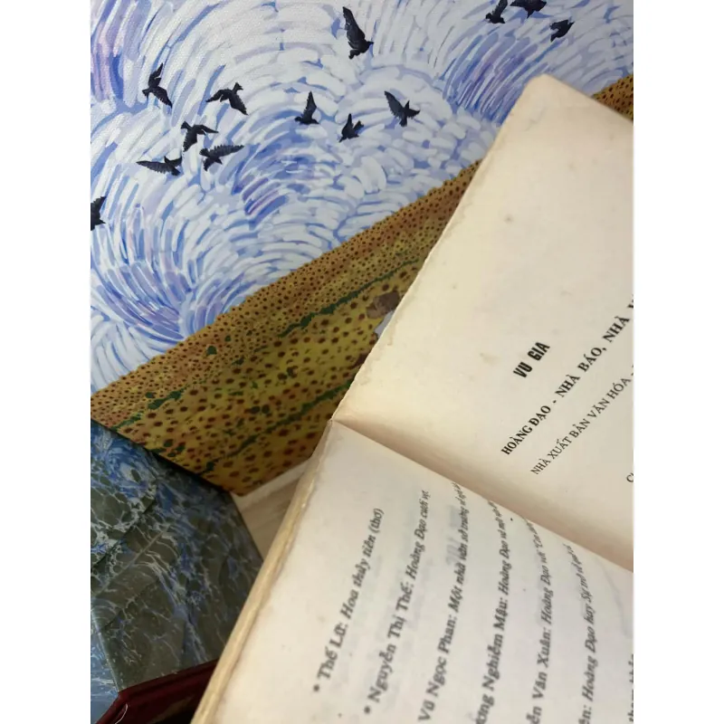 Hoàng Đạo: Nhà Báo - Nhà Văn - Vũ Gia 933968