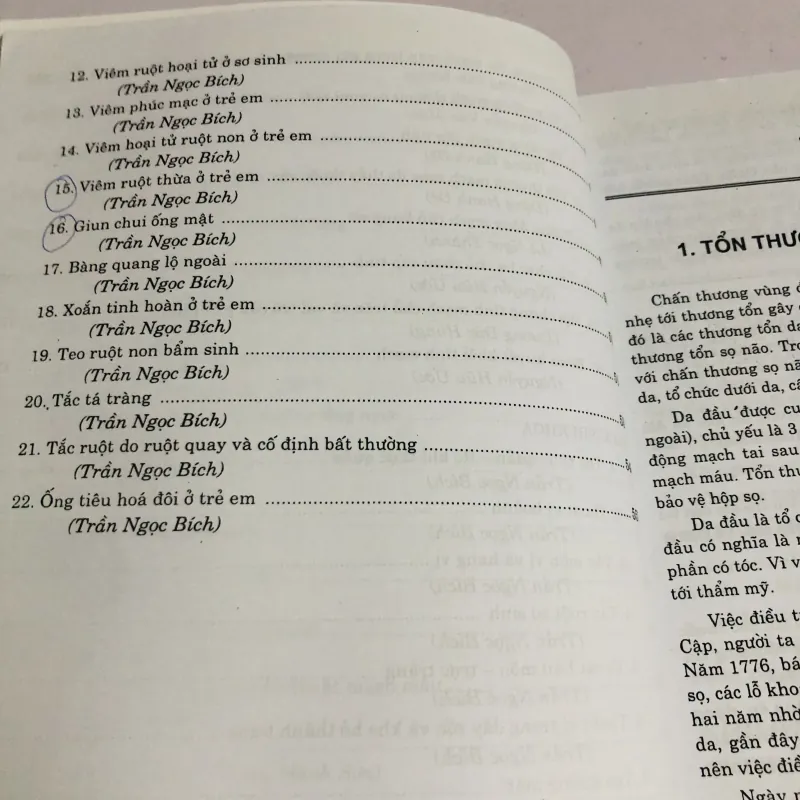 2 cuốn cấp cứu ngoại và nội khoa  758065