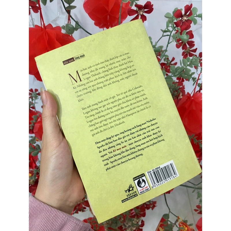 Tiểu thuyết Kẻ may mắn Nicholas Sparks 478797