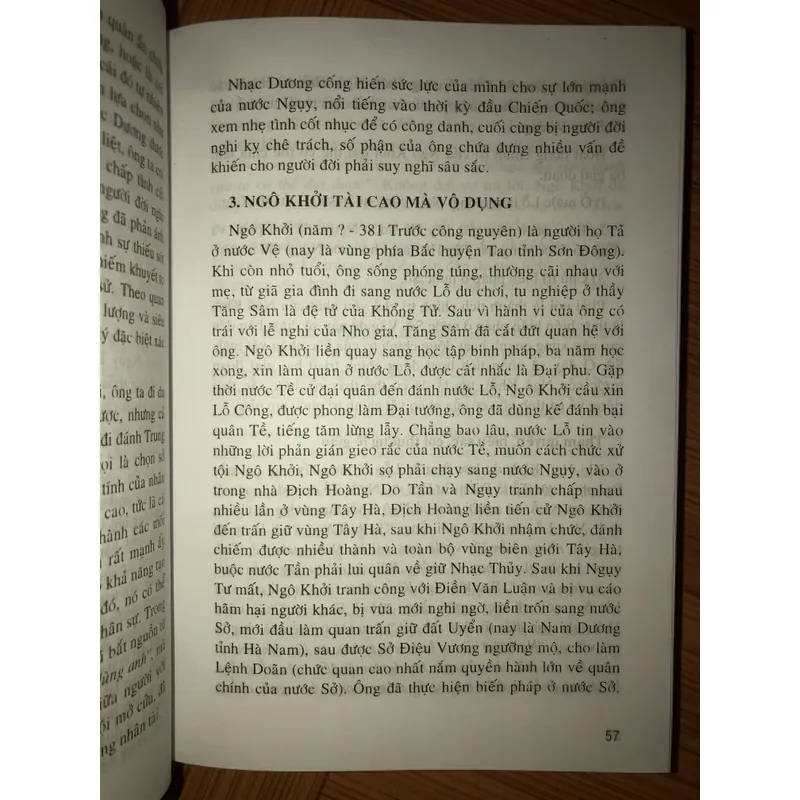 Các anh hùng hào kiệt trong thời loạn 733462