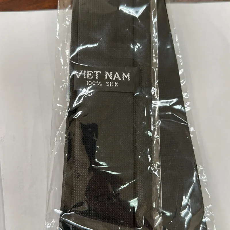 Cà vạt nữ màu đen  594525