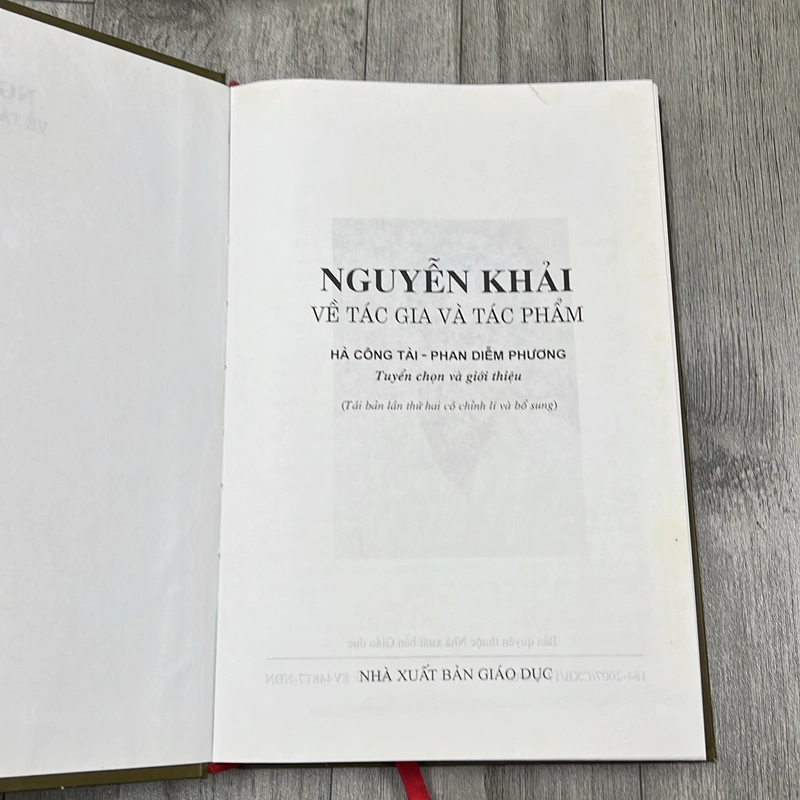 Nguyễn khải về tác gia và tác phẩm. 9b4 545024