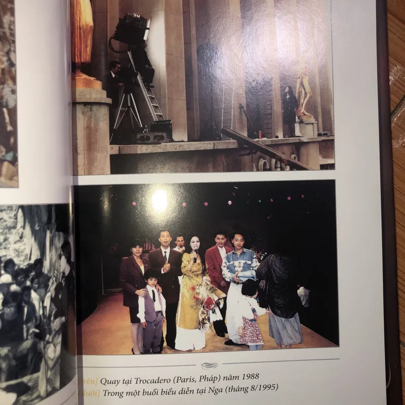 Đằng sau những nụ cười - Khánh Ly 571410