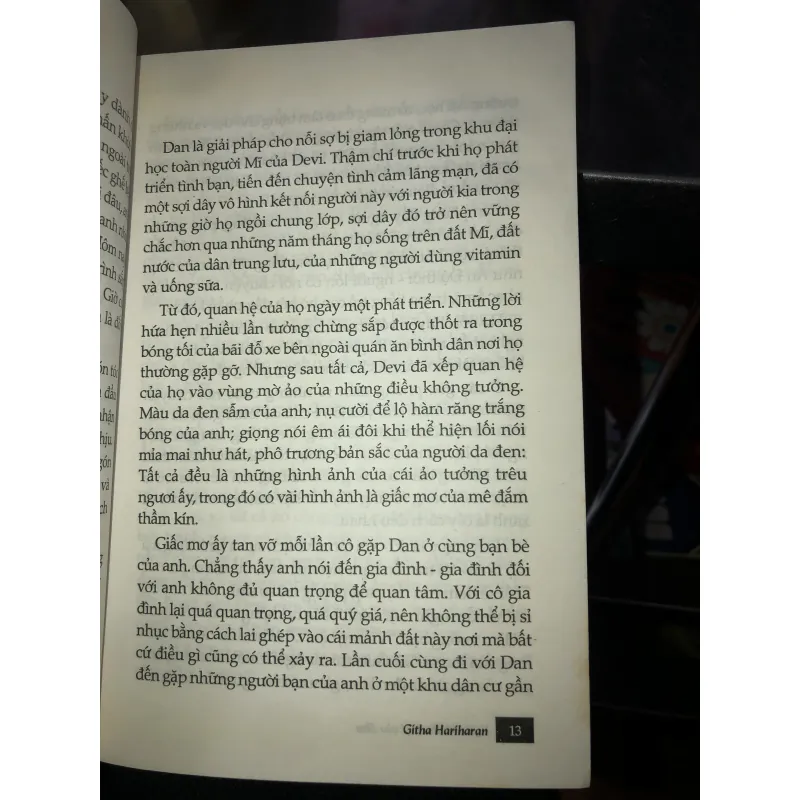 Nghìn khuôn mặt của đêm - Githa Hariharan 1020950