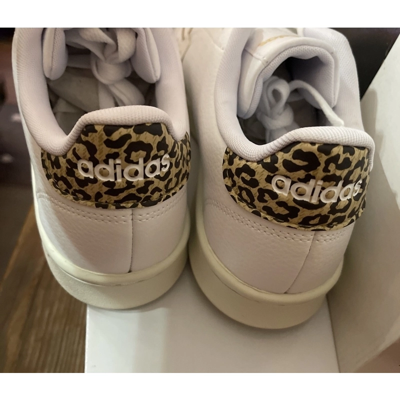 Giày Adidas chính hãng 498242