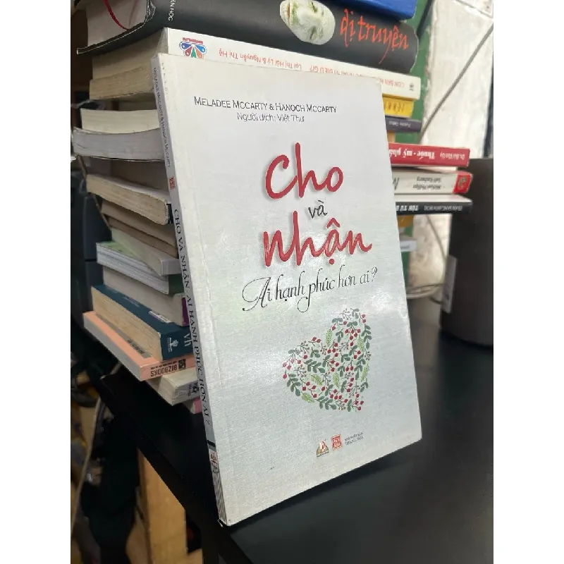 Cho và nhận, ai hạnh phúc hơn ai? - Meladee McCarty, Hanoch McCarty 575774