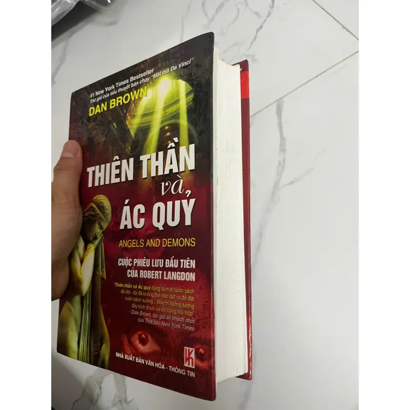 Thiên thần và Ác quỷ (Angels and Demons) - Dan Brown 991770
