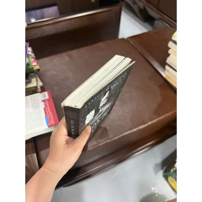 Trại Trẻ Đặc Biệt Của Cô Peregrine – Ransom Riggs | Tiểu Thuyết Kỳ Ảo Best Seller- K4 1018053